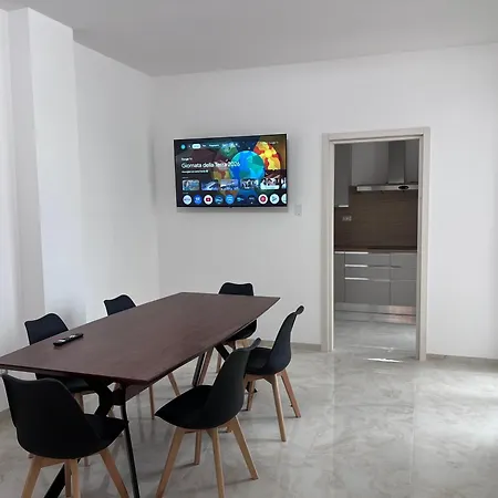 Apartment Lu Sule Lu Mare Le Luci Scorrano (Apulia)